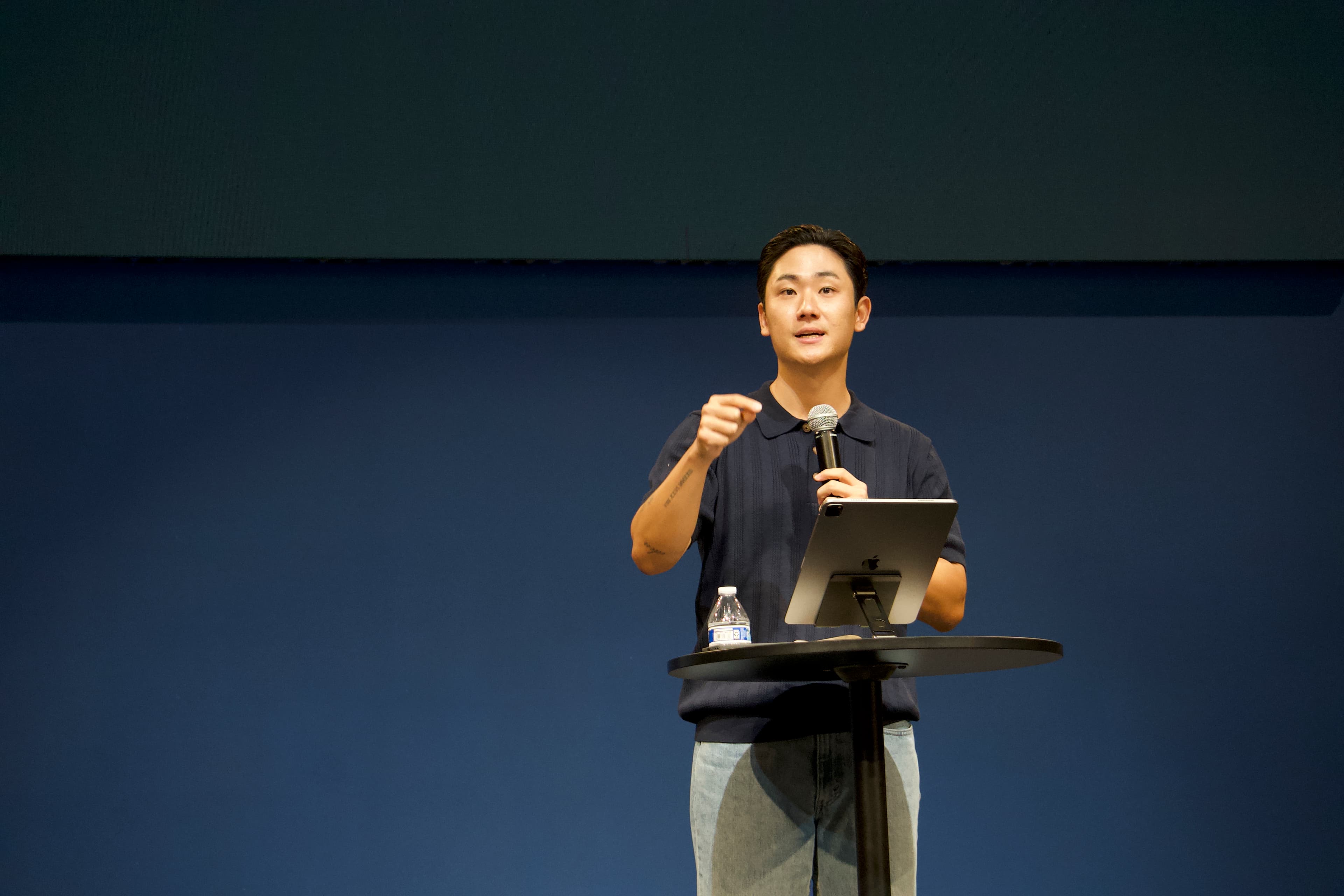 Pastor preaching at 1128 Church